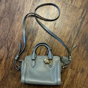 ALEXANDER MCQUEEN Grey & Gold Skull Satchel